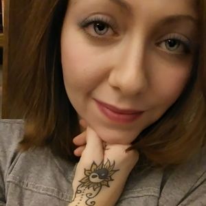 Meet your Posher, Sky